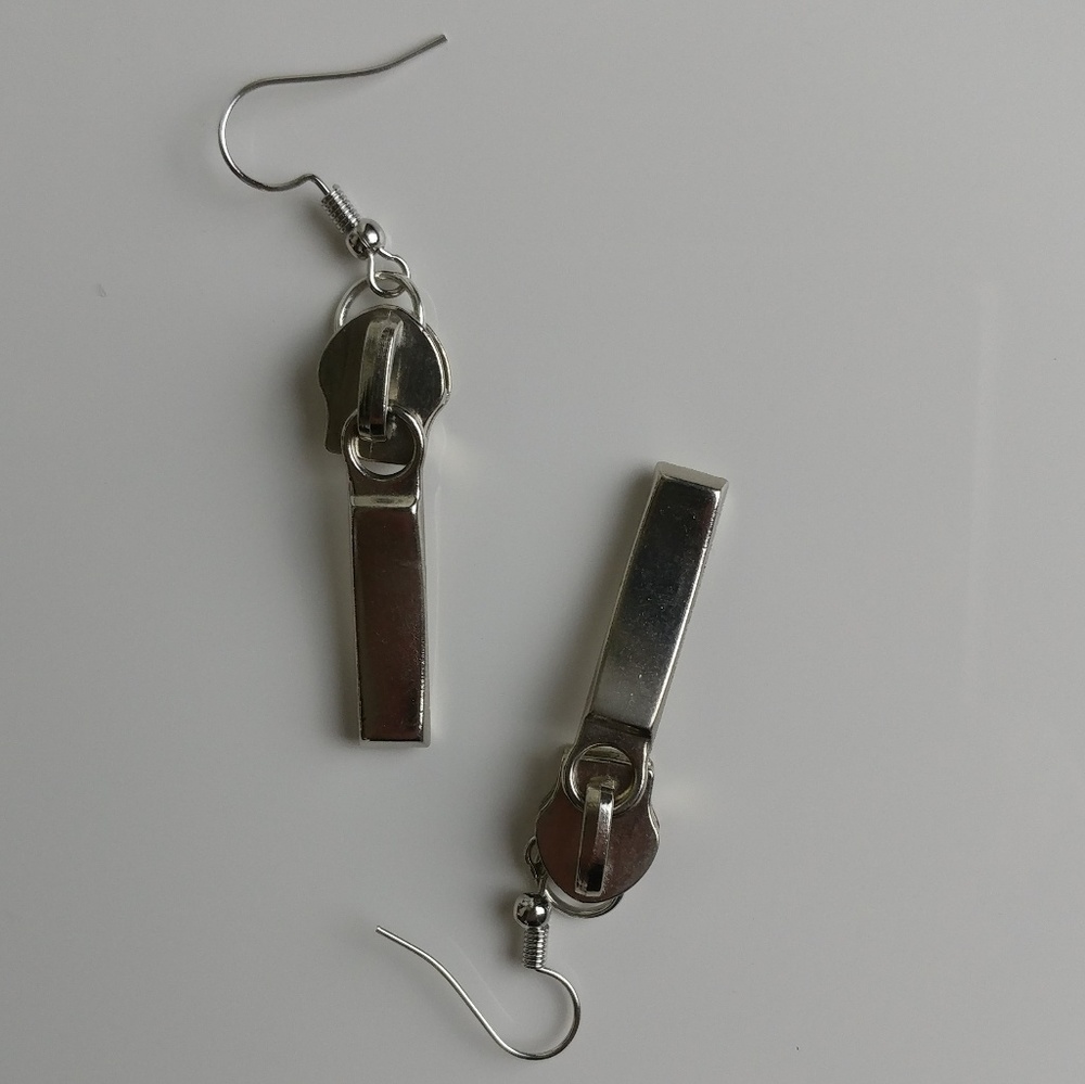 Handcrafted zipper pull dangle earrings